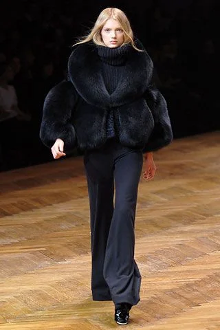 Look 10